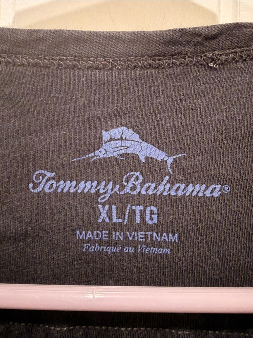 Tommy Bahama Black Short-Sleeve Pocket Tee - Picture 3 of 6
